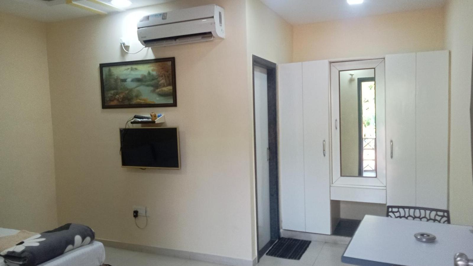 Giriraj Garden Resort Vagholi  외부 사진